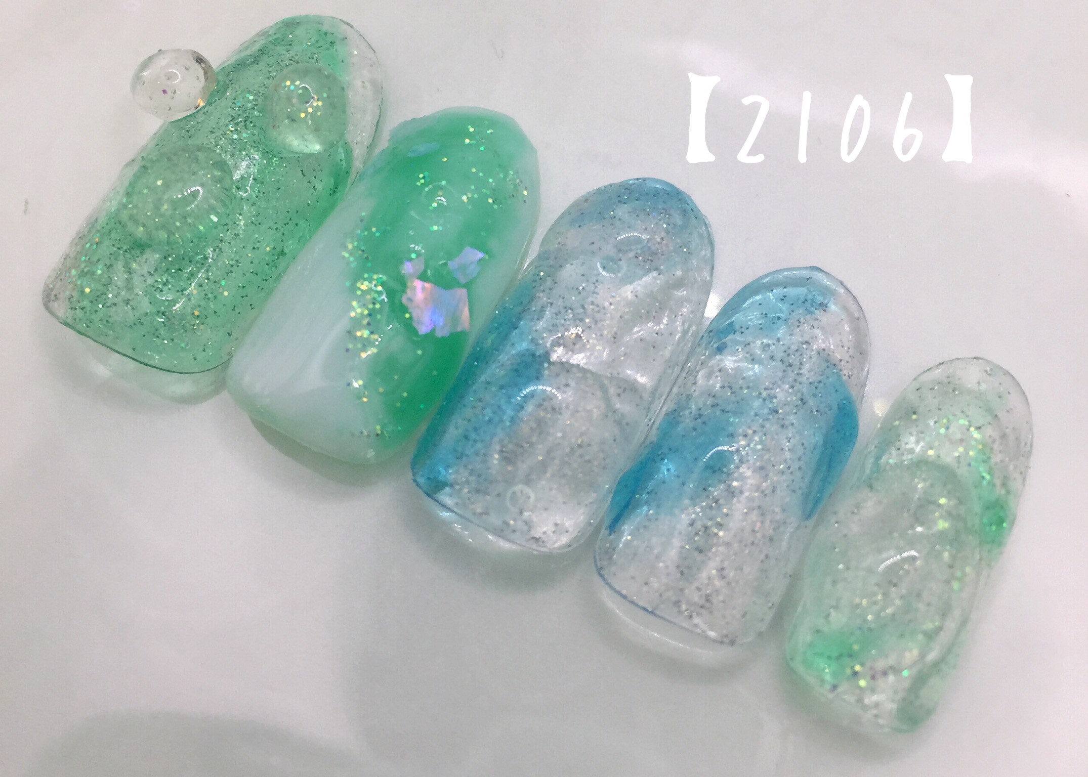 水滴ネイル