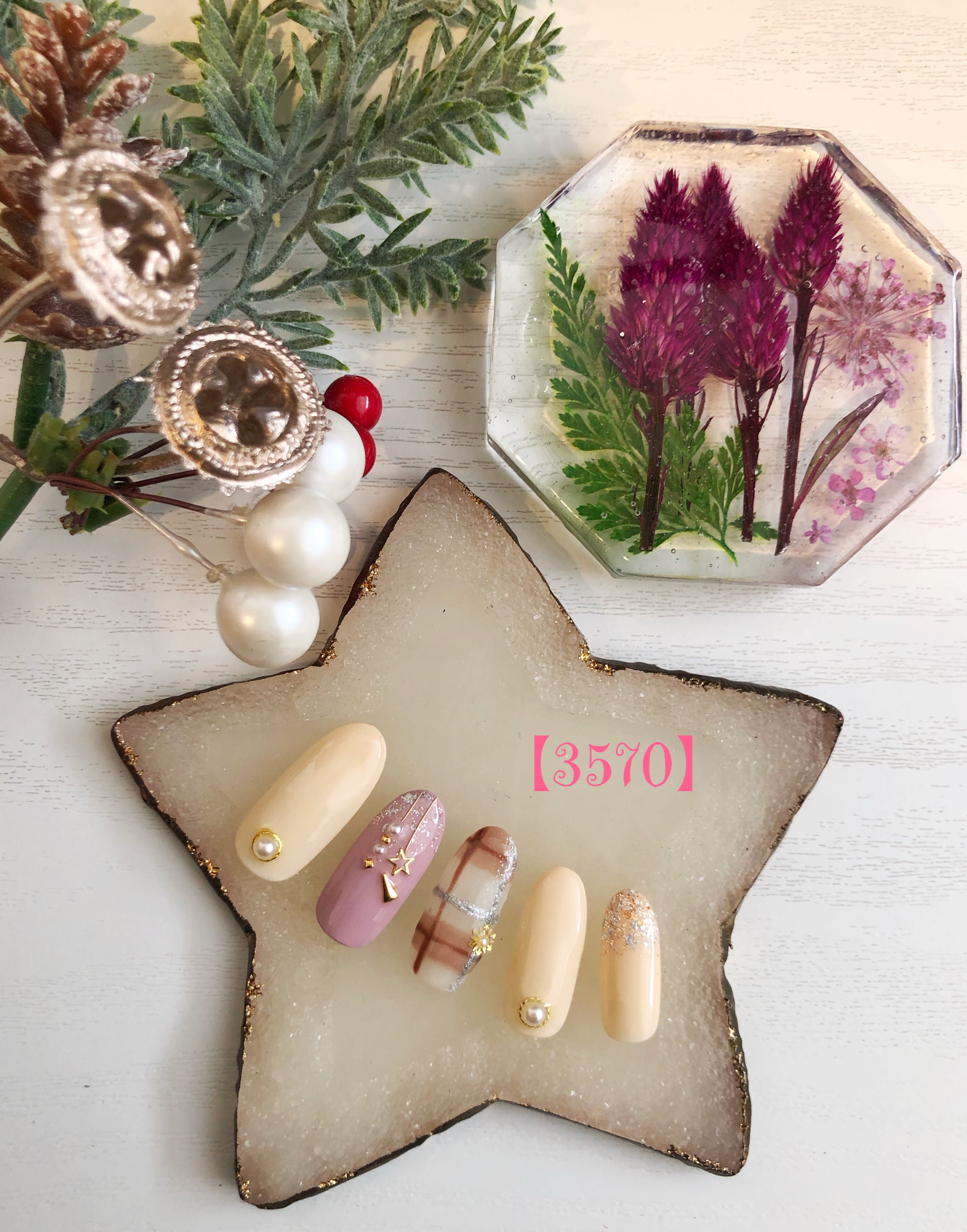冬のオーナメントネイル 🎄