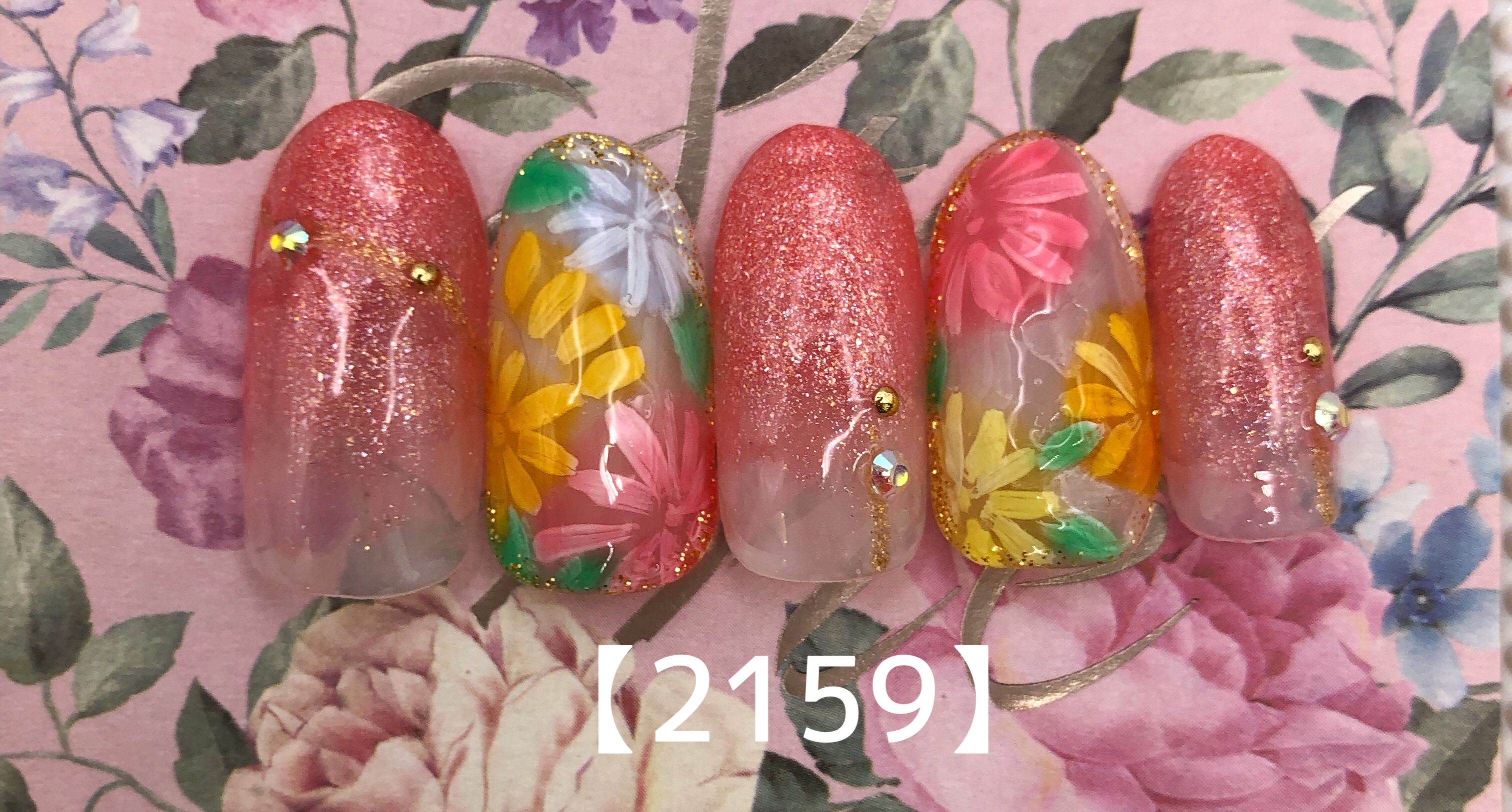 お花ネイル
