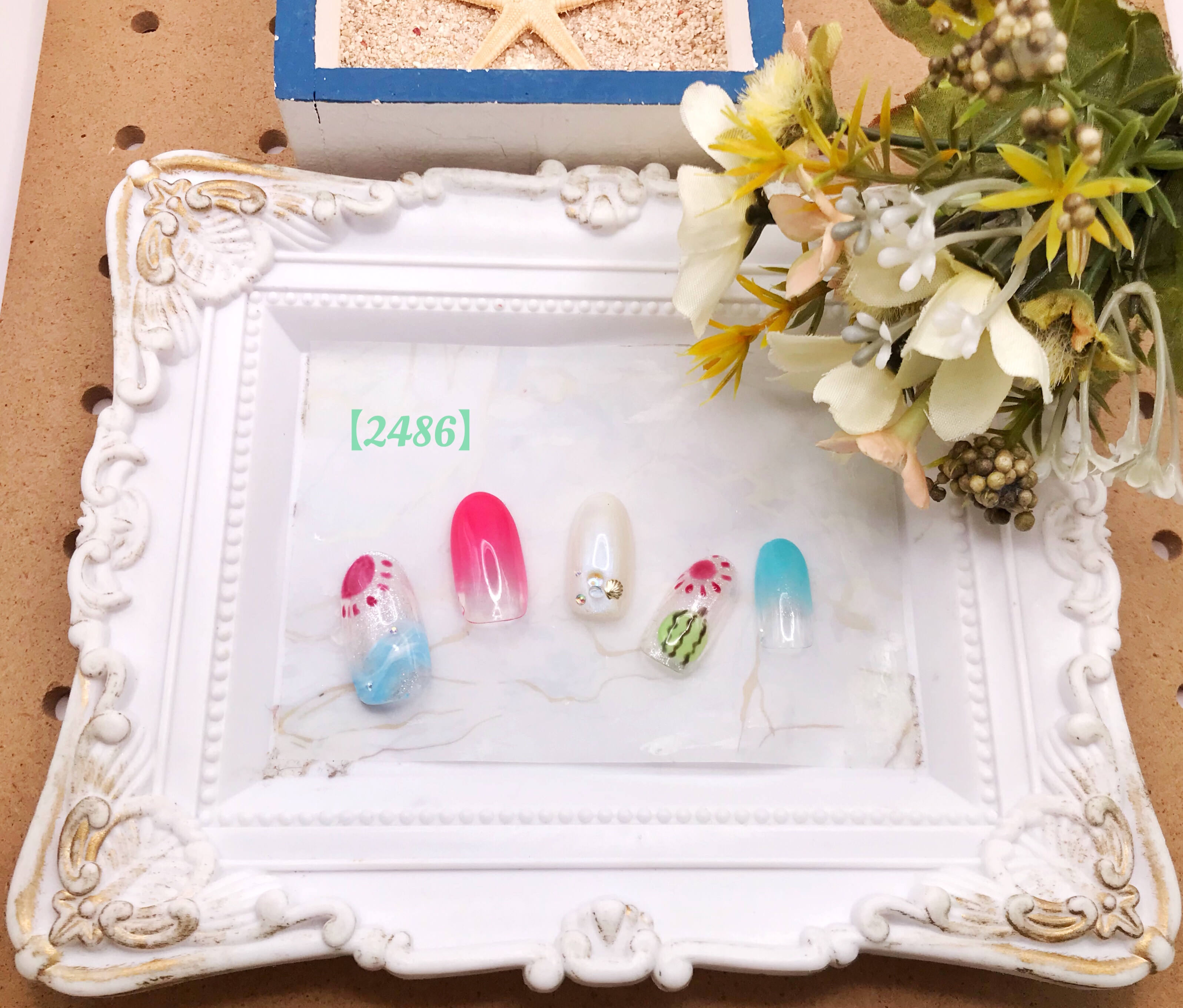 夏の煌めきネイル 🏝