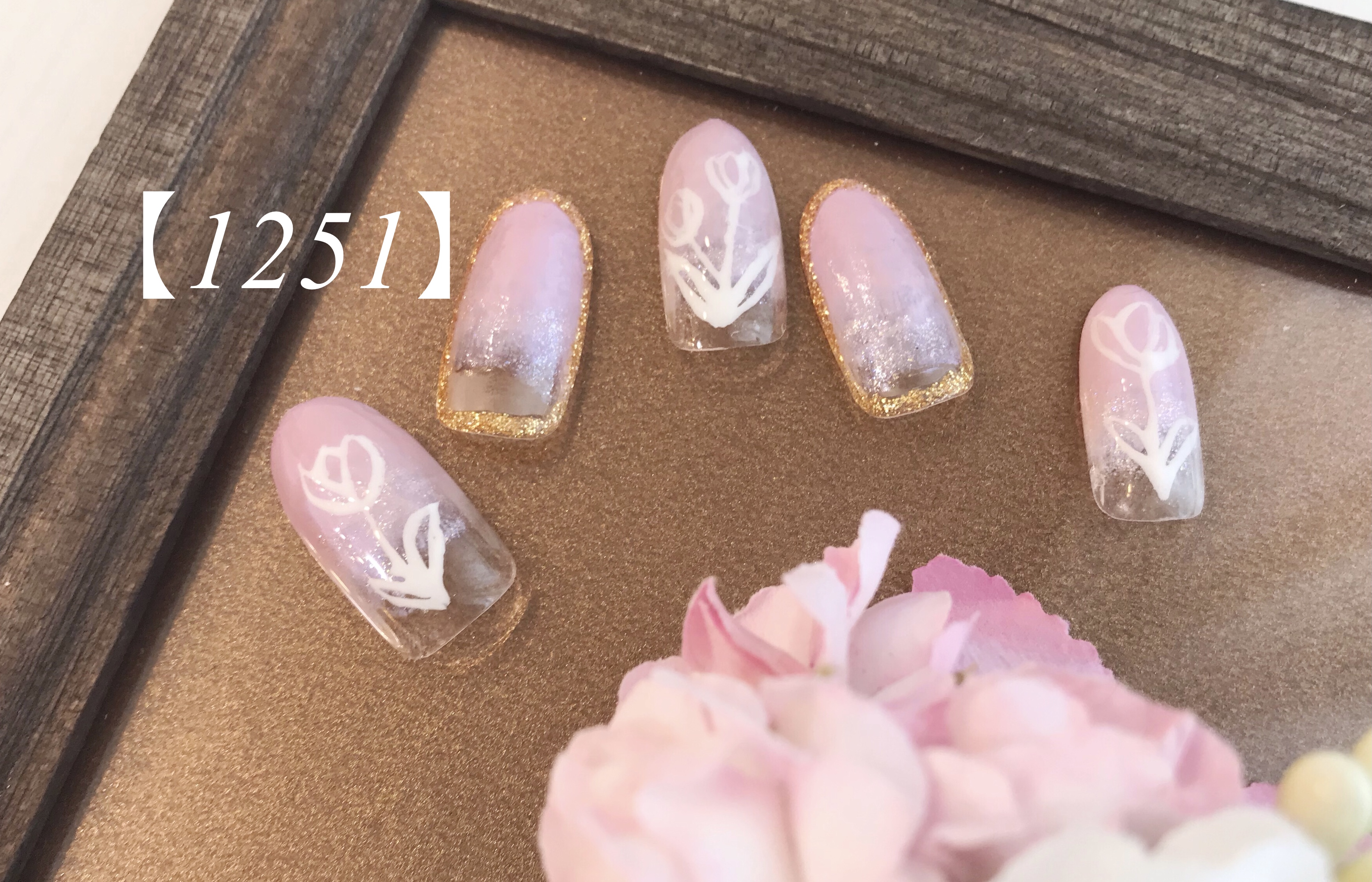 チューリップネイル