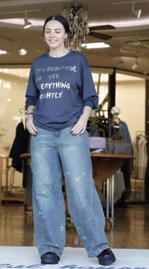20251012 キラキラ箔プリントの長袖Teeとデニム　#好服美人 by NE-O Club