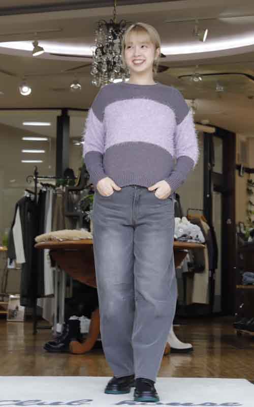 フリンジデザインのブロックカラーセーター