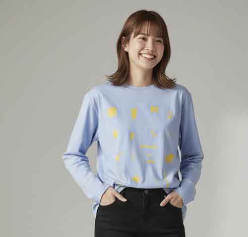 新着です！前身頃にプリントの長袖Tee入荷です