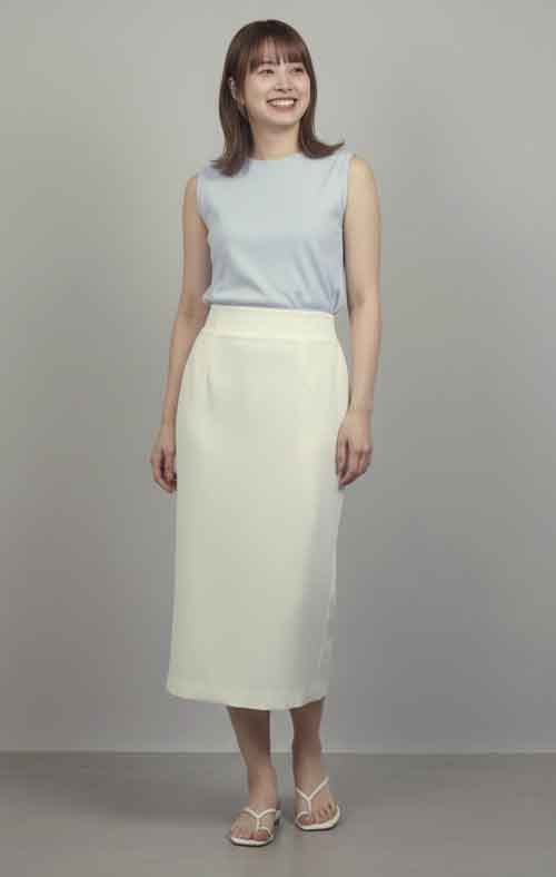 新着です！カラーを楽しむタイトスカート入荷です