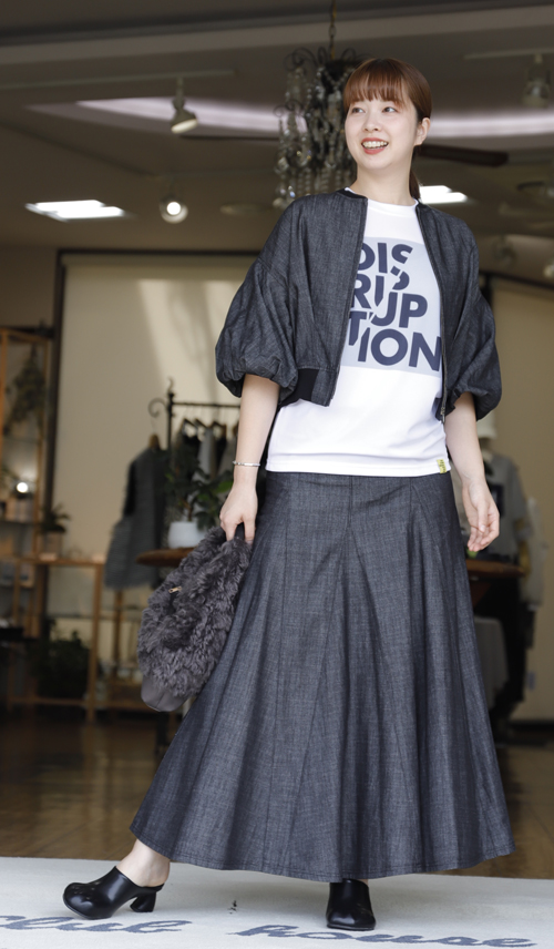 #好服美人　20250831　ふっくら袖のショートジャケットとフレアースカートのセットアップ
