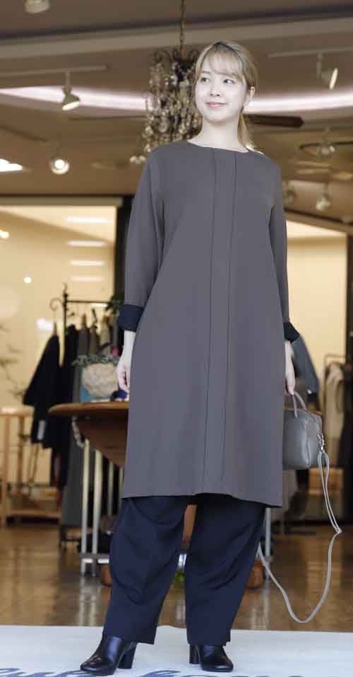 20251011　袖の見返しにツイードのワンピース　#好服美人 by NE-O Club