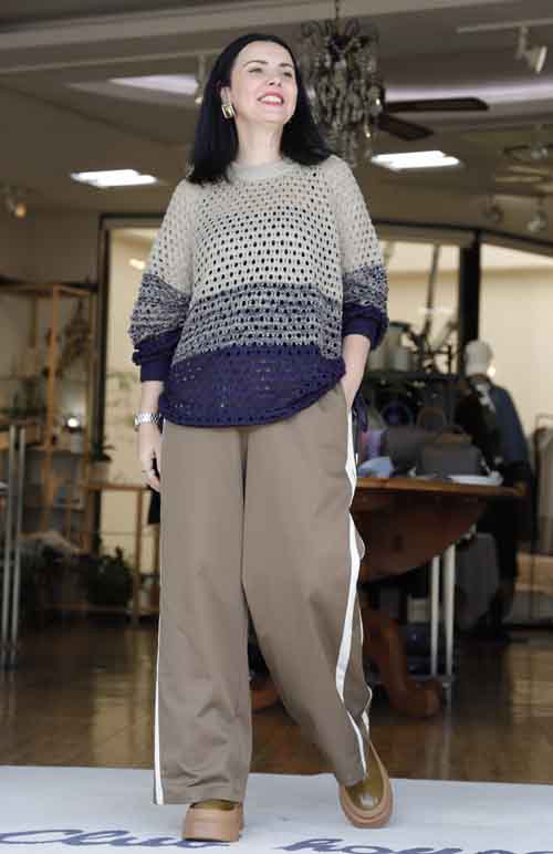 #Lallia Mu ブロックカラーの透かし編みニット #好服美人 by NE-O Club