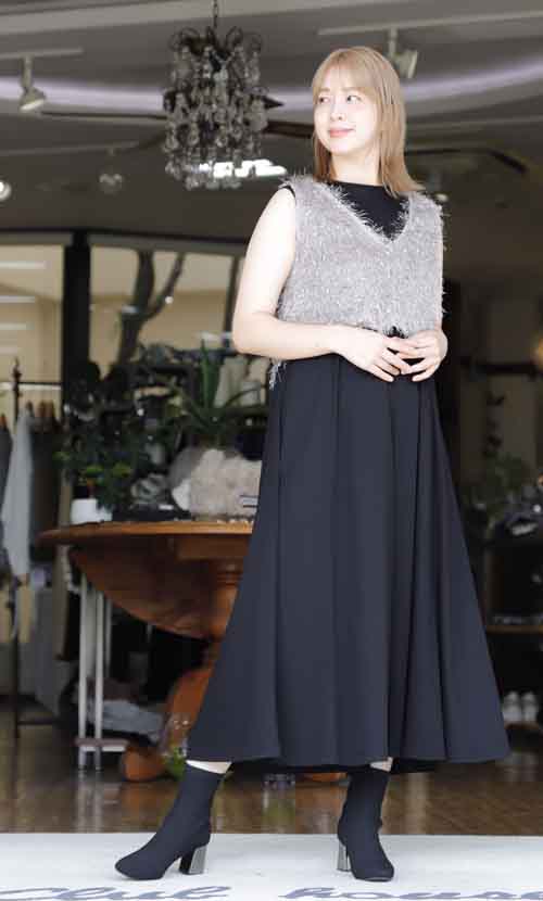 #好服美人　20250916　糸フリンジとチップのショート丈ベスト　ワンピースにプラス