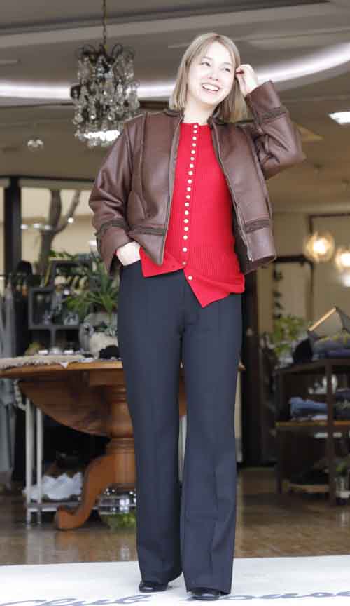 くるり裏返してイメチェン　お得感リバーシブルのエコムートンジャケット