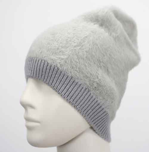 ミンクの肌触り　ニット帽です