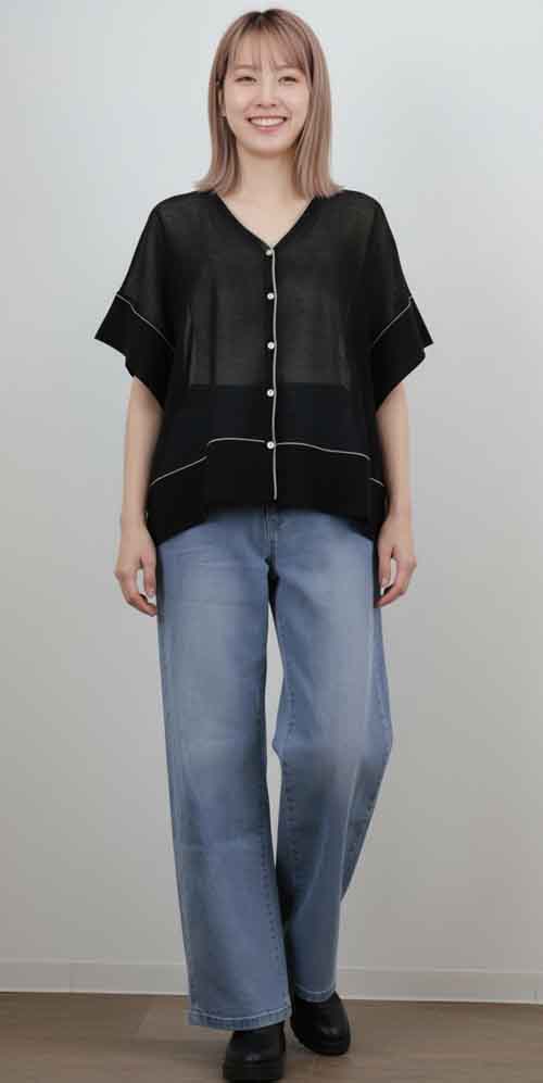 新着です！シアーカーデ、ギャザースカート、伸び伸びデニムパンツ