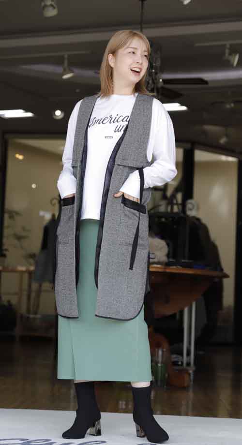 #好服美人　20250915　オーガンジーコンビのツイードロングベスト2カラー入荷