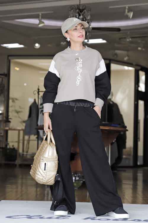 #好服美人　20250914　#sfideショート丈スエットとサイドラインパンツ