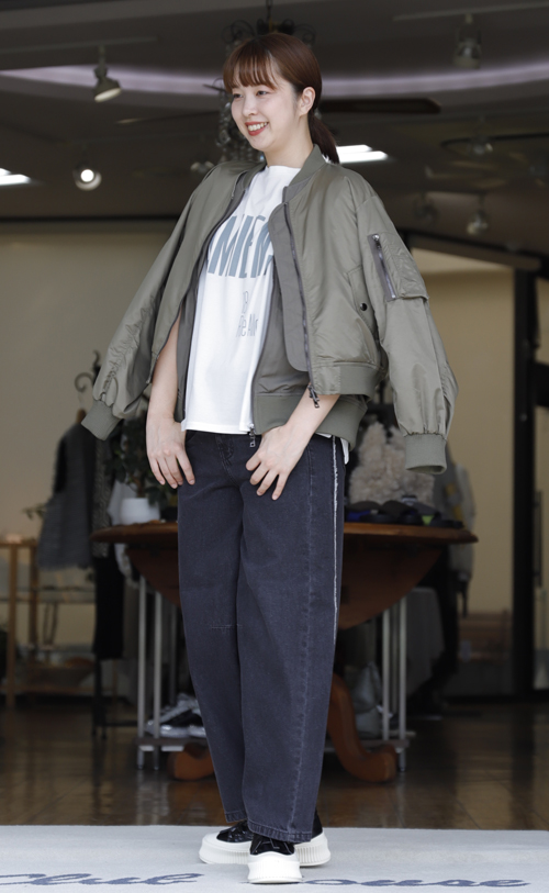 #好服美人　20250831　おしゃれ会員様早くもお買上のRISLEY肩掛けMA1