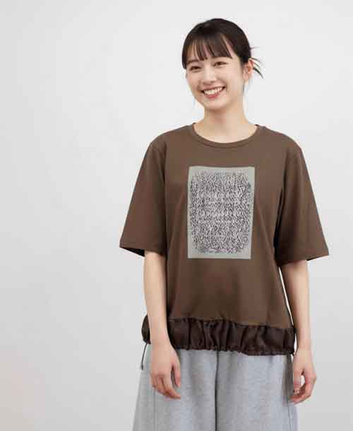 裾にドロストデザインのプリントTeeたち