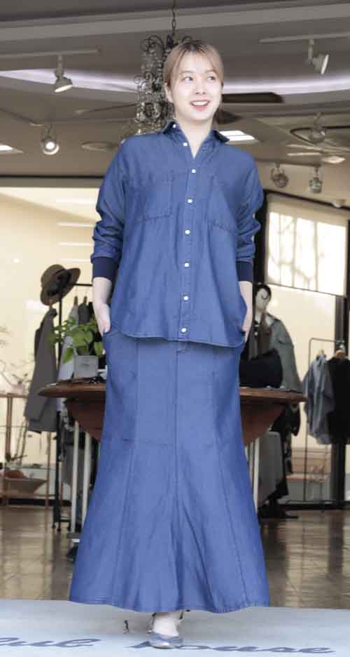 この夏も秋もデニムカラーは大人気です！まずはテンセルデニムカラー