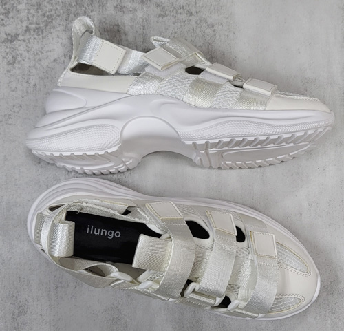 #好服美人　2250723　倉庫空っぽセール　サンダルスニーカー入荷
