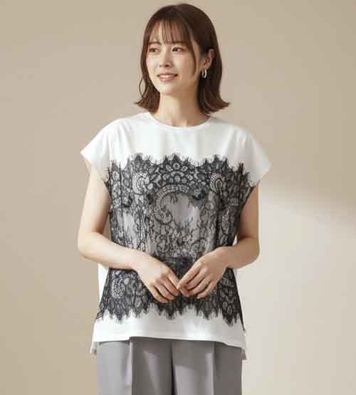 11-633926 前身頃にレースのボクシーシルエットTee