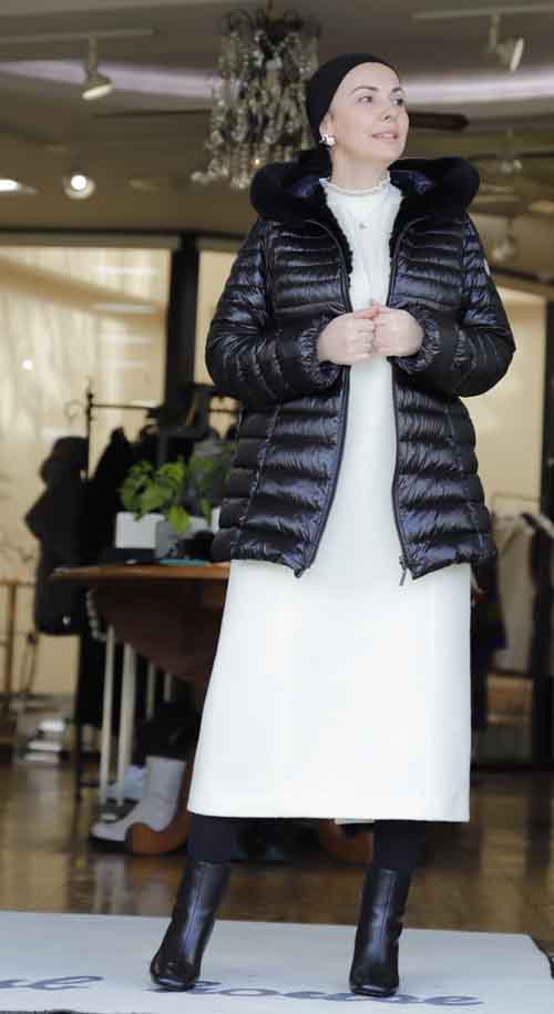 リバーシブルのダウンジャコットが50%OFF