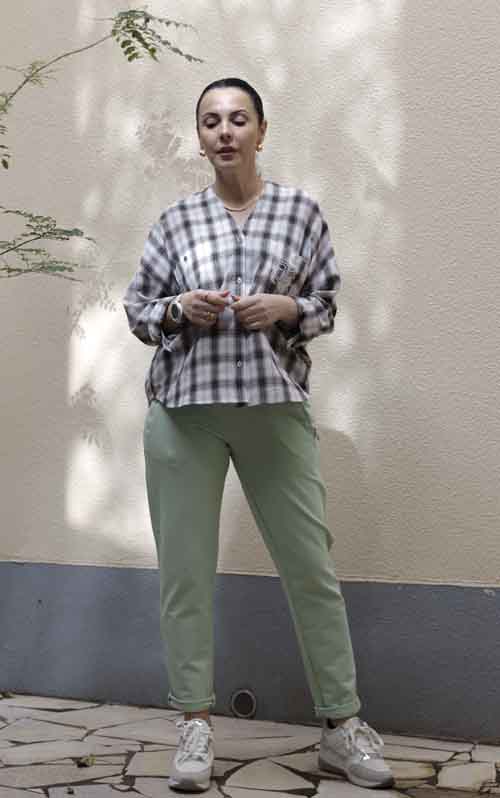 週末ごとに春のイベントラッシュ!楽ちんパンツとシャツスタイル