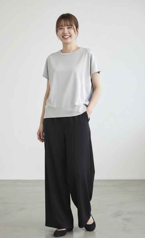 新着のTシャツたち！　前後にバイカラーやふっくらバルーンシルエットや