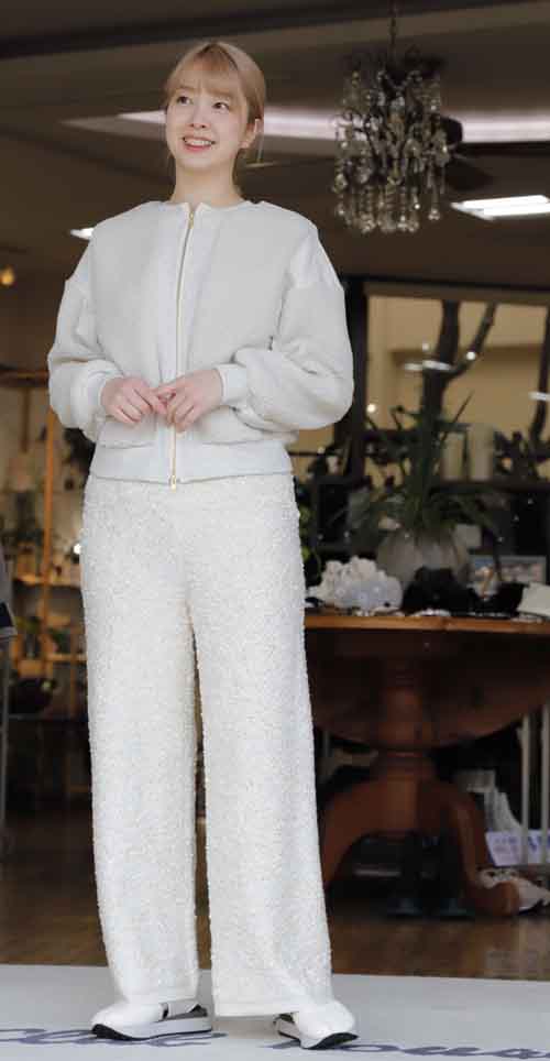 新着です プードルコンビのスエットブルゾン