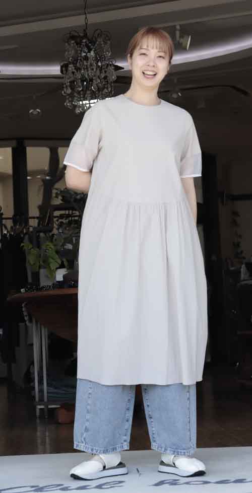 三連休の最終日はほっこりの晴れ コクーンシルエットのワンピースで