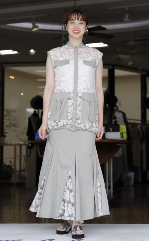 #好服美人　20250724　#RISLEYレースコンビブラウスとスカート
