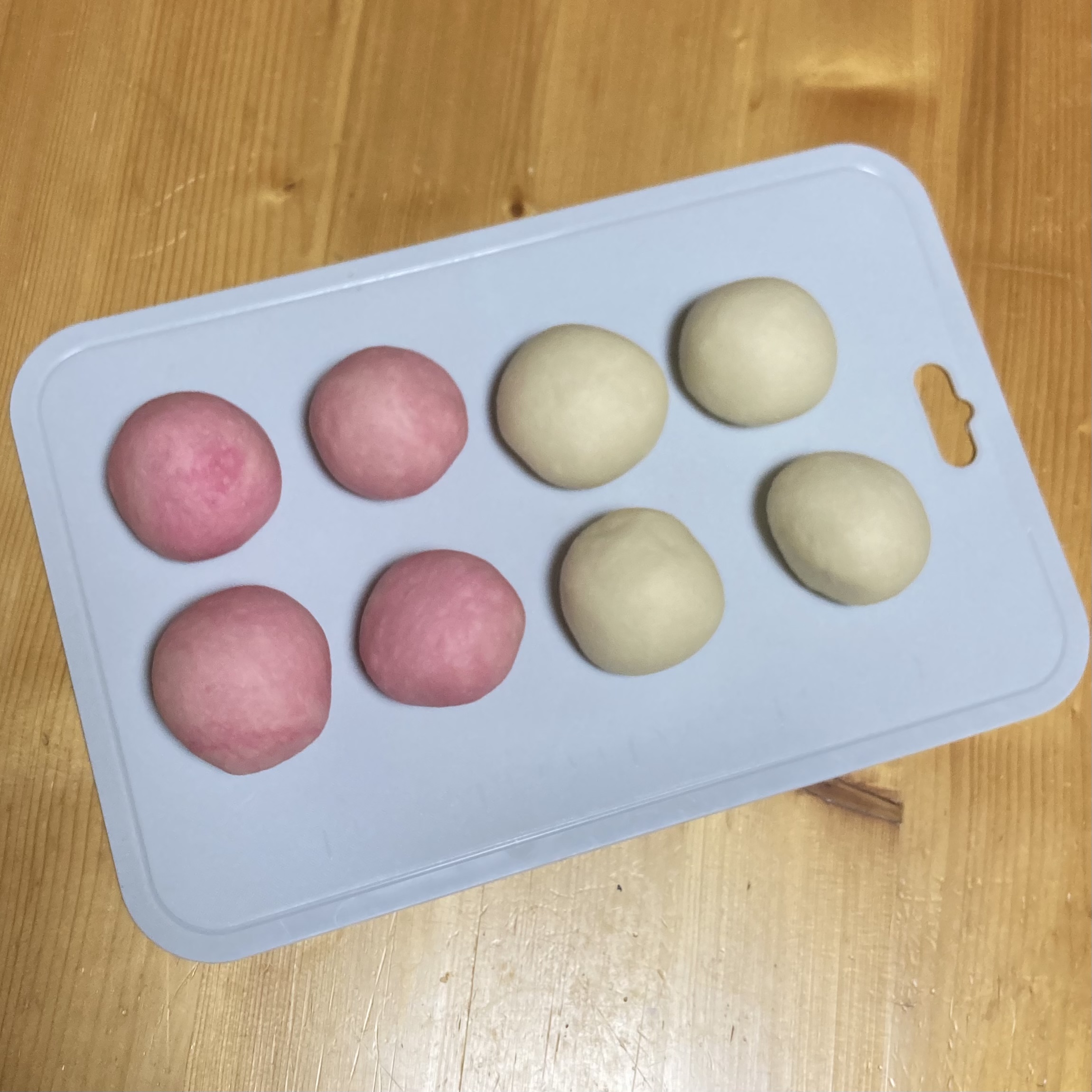新年に向けて《食べれないパン》