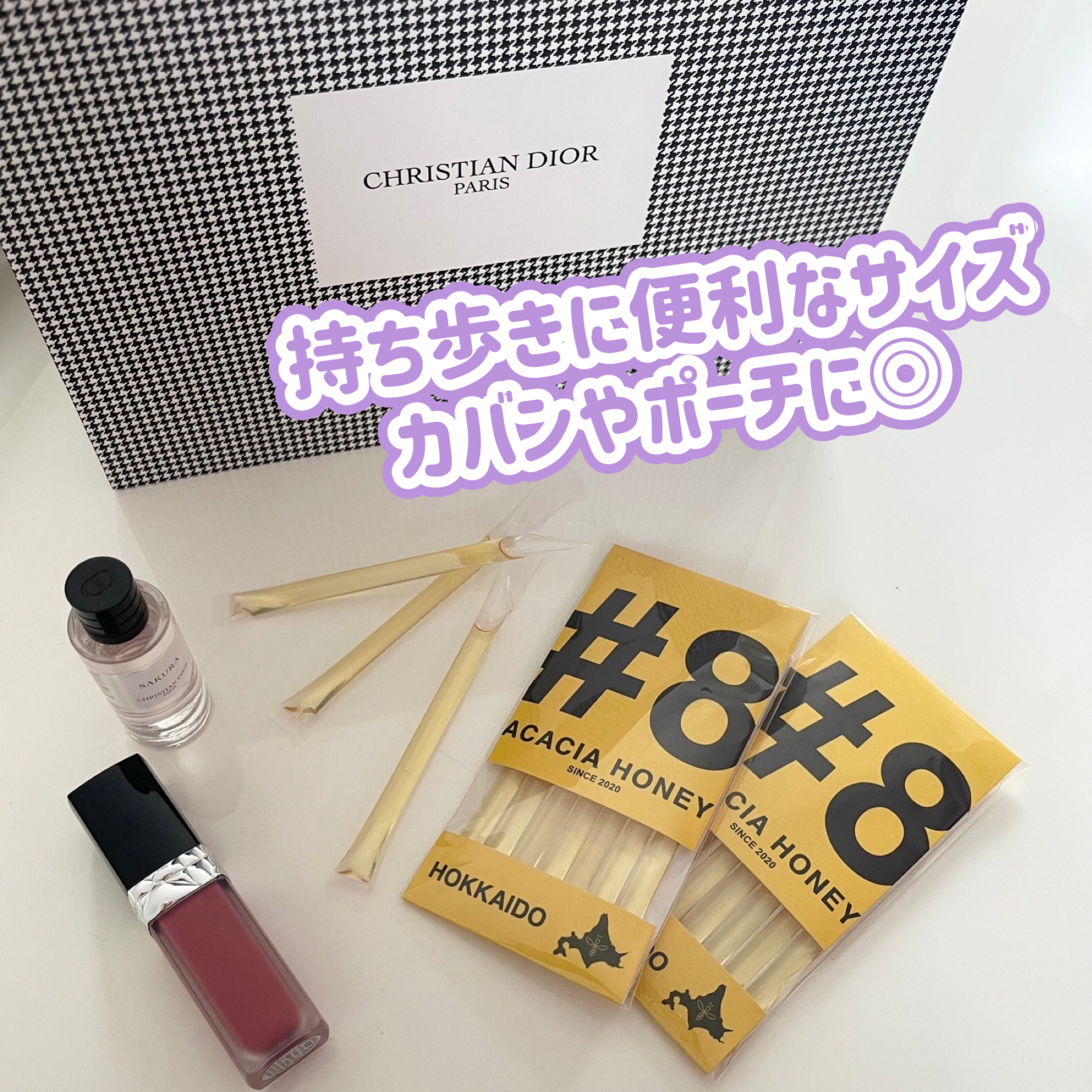 \ 持ち歩きに便利なサイズ /