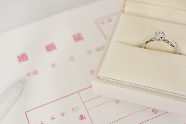 今さら聞けない！？結婚までの流れ