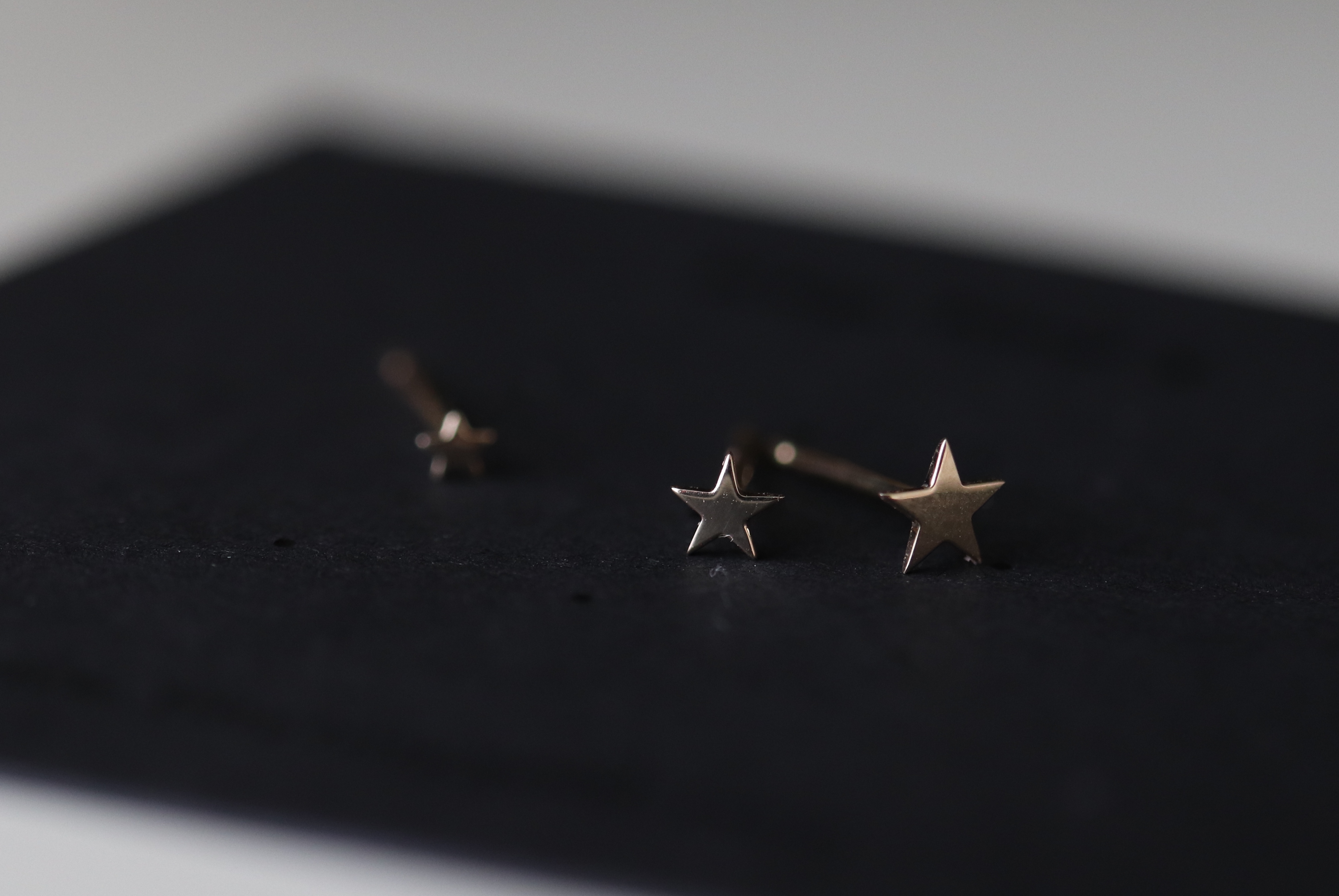 Tiny Star earrings