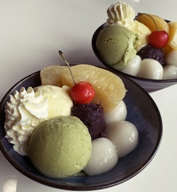 【カフェ】暑い日が続きますね~...