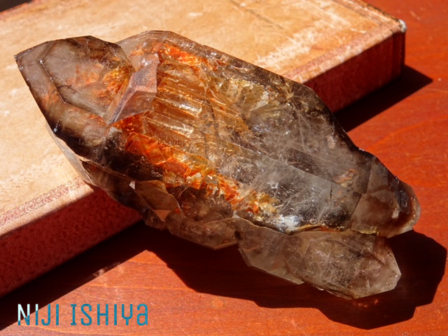 エレスチャルという石　～栄養豊富な始原の海で生まれたクリスタル