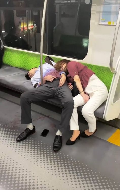 本日は定休日