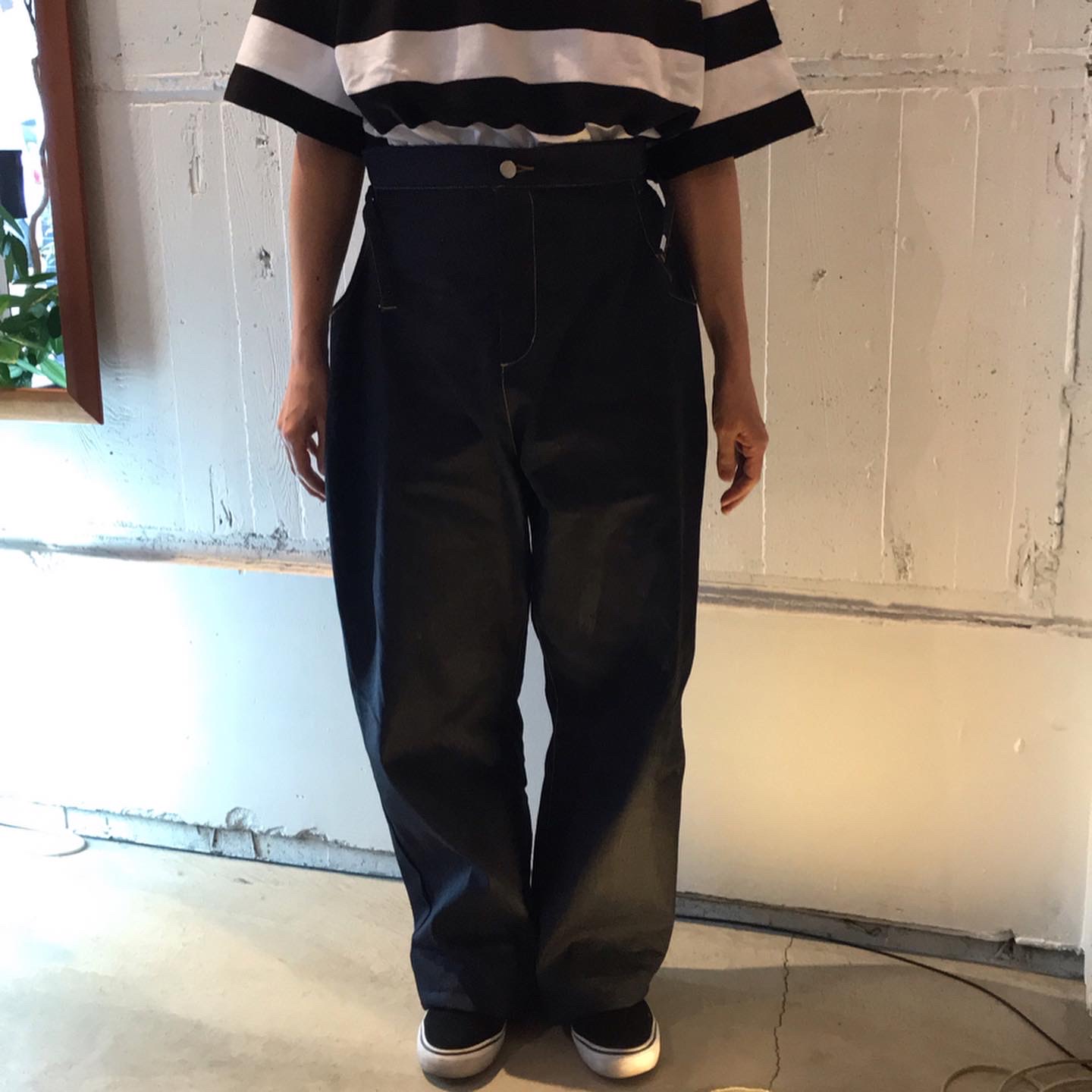 Aquvii ワイドストレートデニム再入荷
