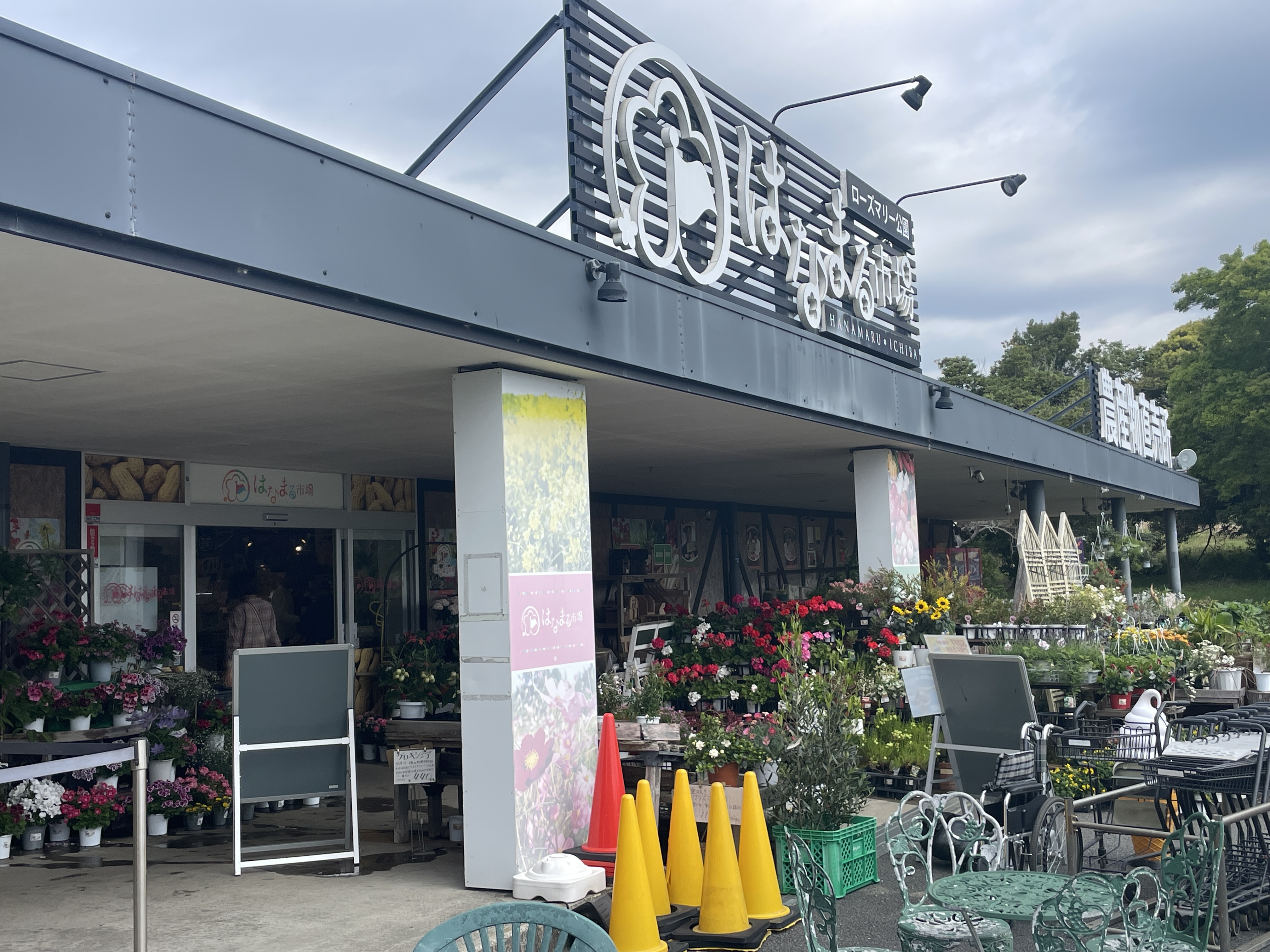 4/29,5/2,3 はなまる市場GW出店