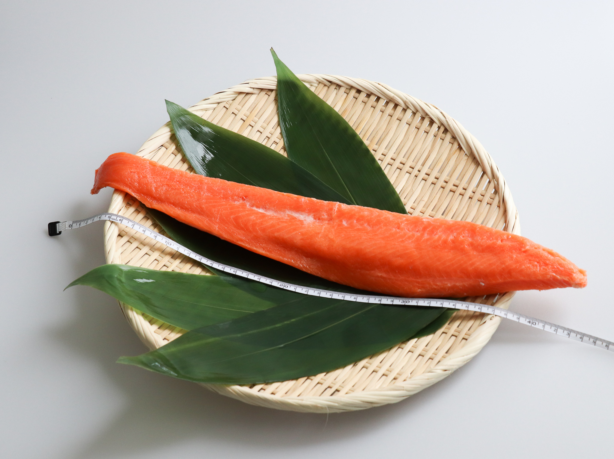 チリ産お刺身サーモンのアレンジを色々してみました！刺身で食べるだけじゃない！40cmの大サイズ！