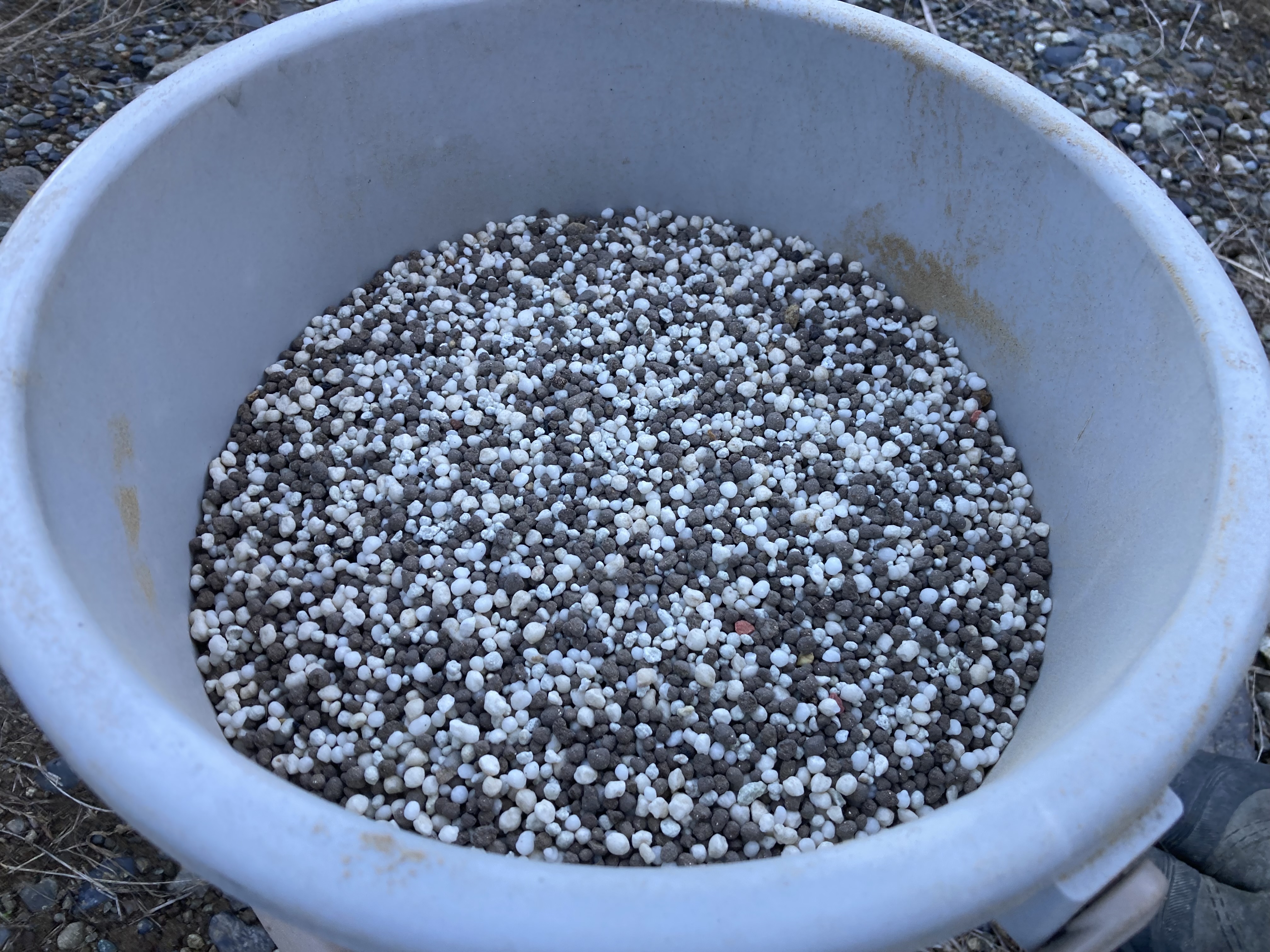 肥料は考えるもの