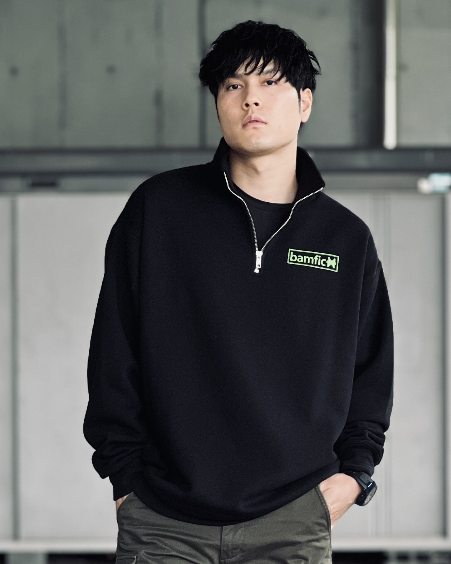 bamficハーフジップスウェット、P/Oパーカーの販売