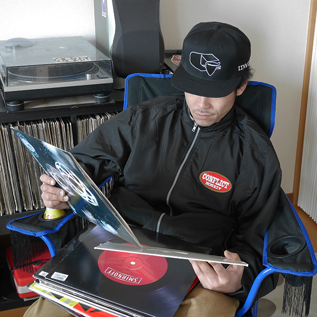 LOGO FLEECE JACKET