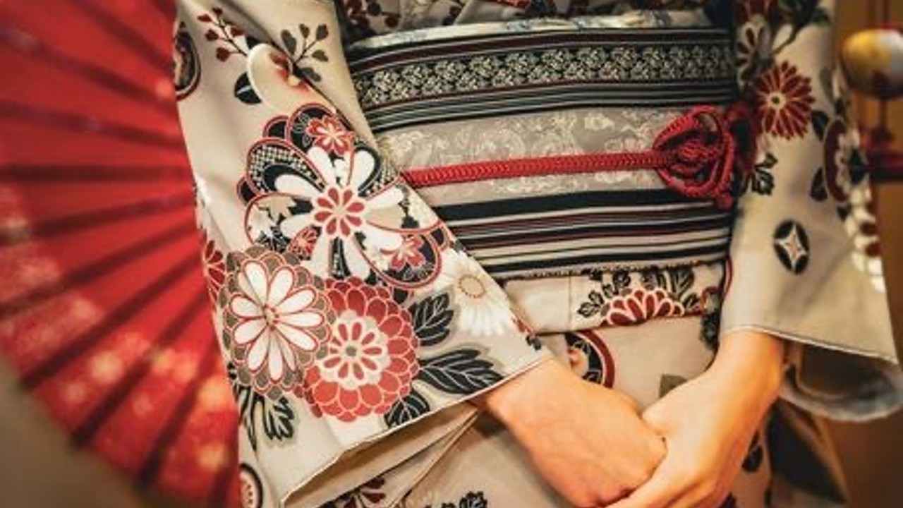 ファッションに取り入れられている伝統工芸品