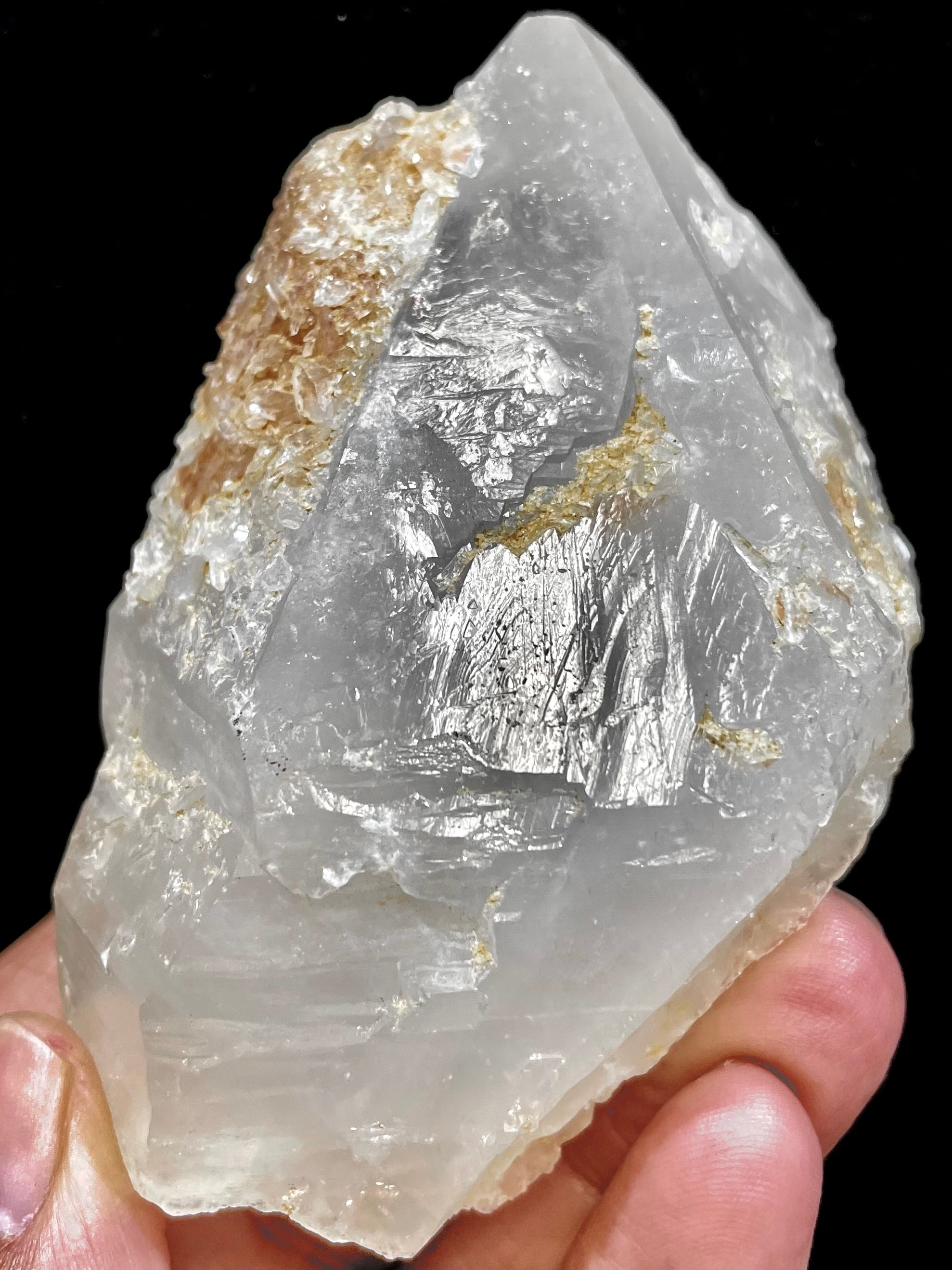 アリゾナ大地からの恵み！スピリチュアルな成長と悟り「アリゾナ産エナジー・クオーツ」原石