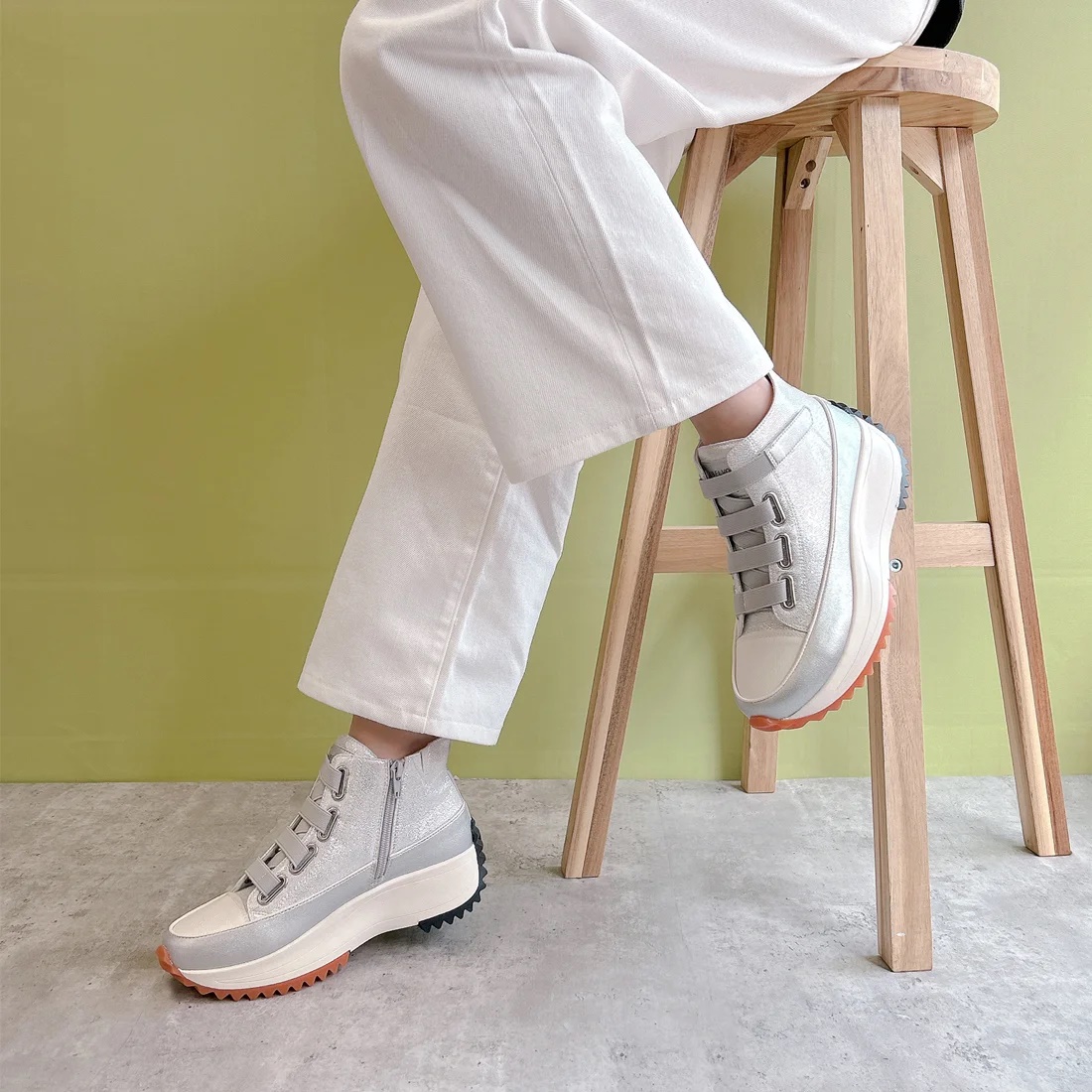 Noubel Voug Relax　スニーカーブーツ２点のご紹介