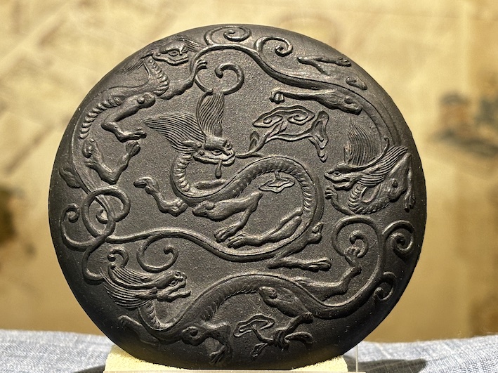 最高級油煙墨　漆墨　五螭　のご紹介