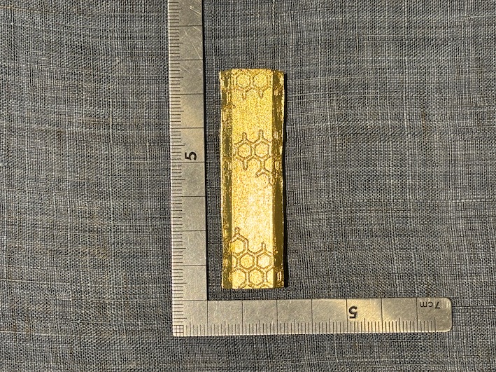 古梅園創業430年記念墨「金蒔雅墨」の中から 金亀甲　極上純菜種油煙墨のご紹介です