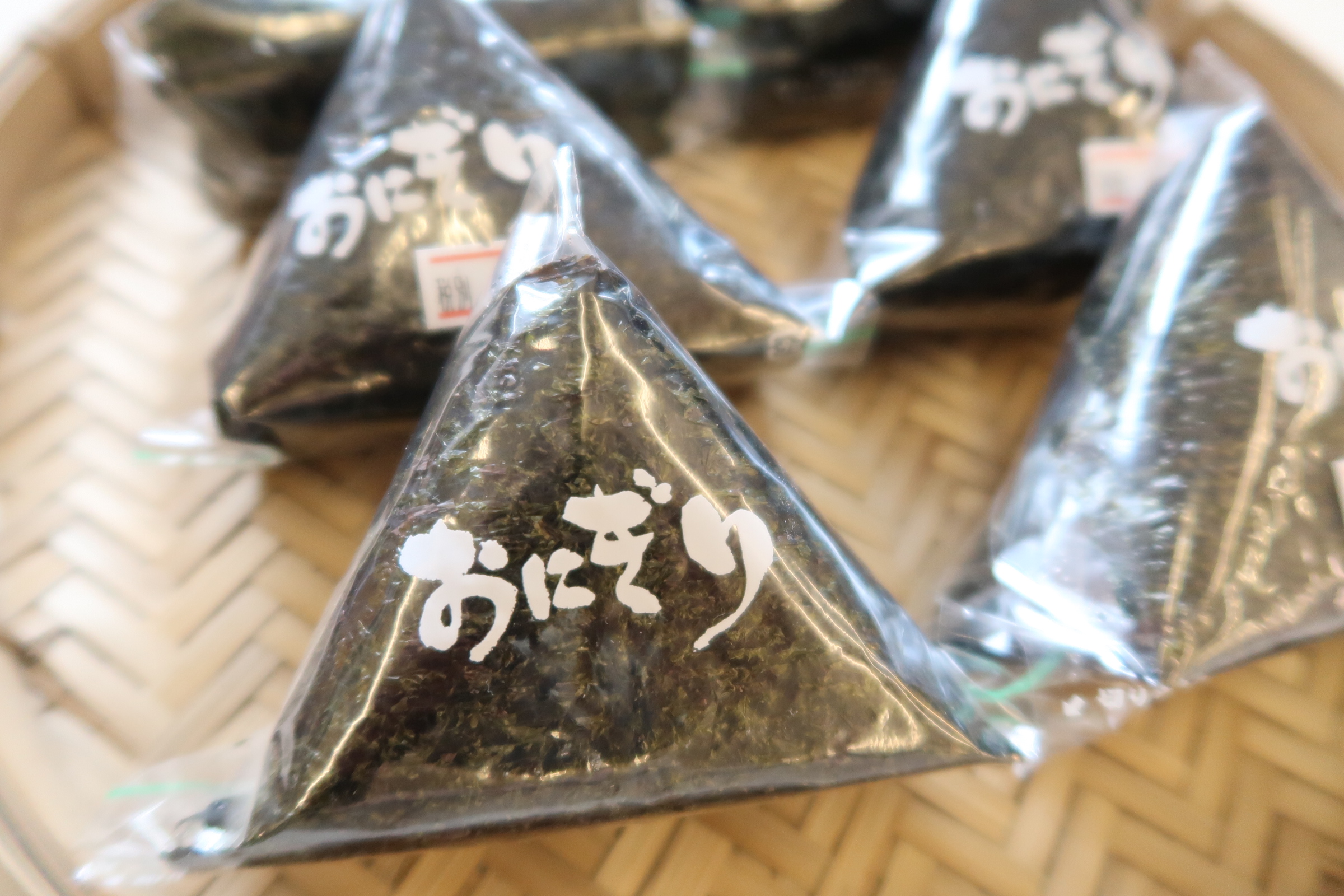 酵素玄米おにぎり入荷致しました
