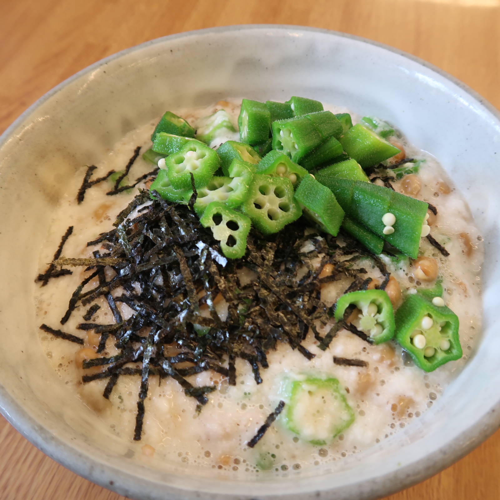 夏のスタミナネバネバ丼