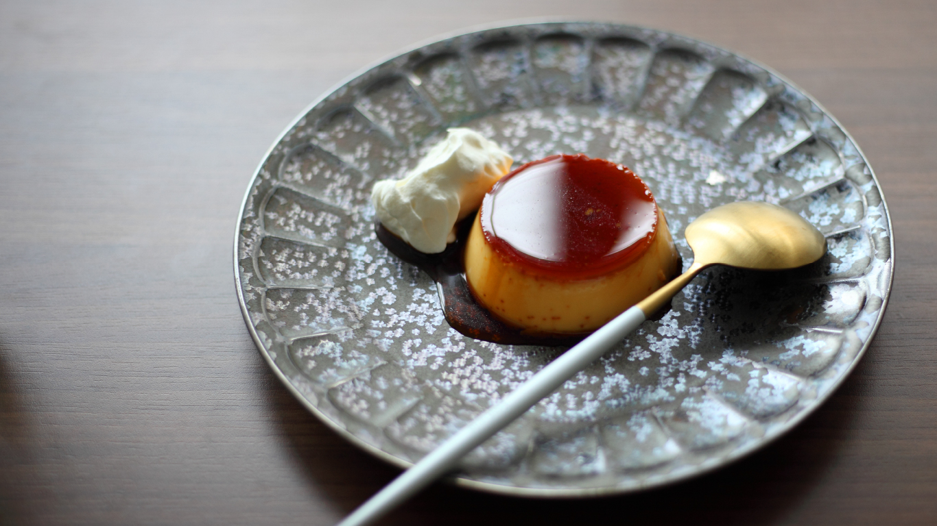 器の質感でお料理を演出